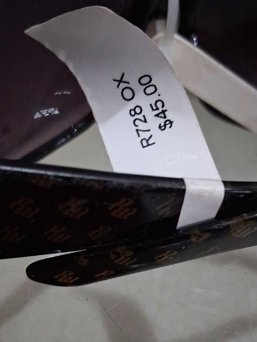 Sunglasses - Picture 4 of 6